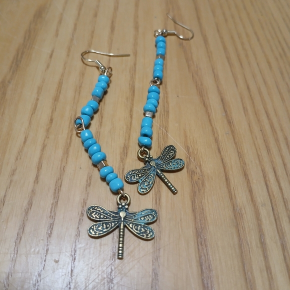 Changing Lane Earrings - Picture 3 of 3